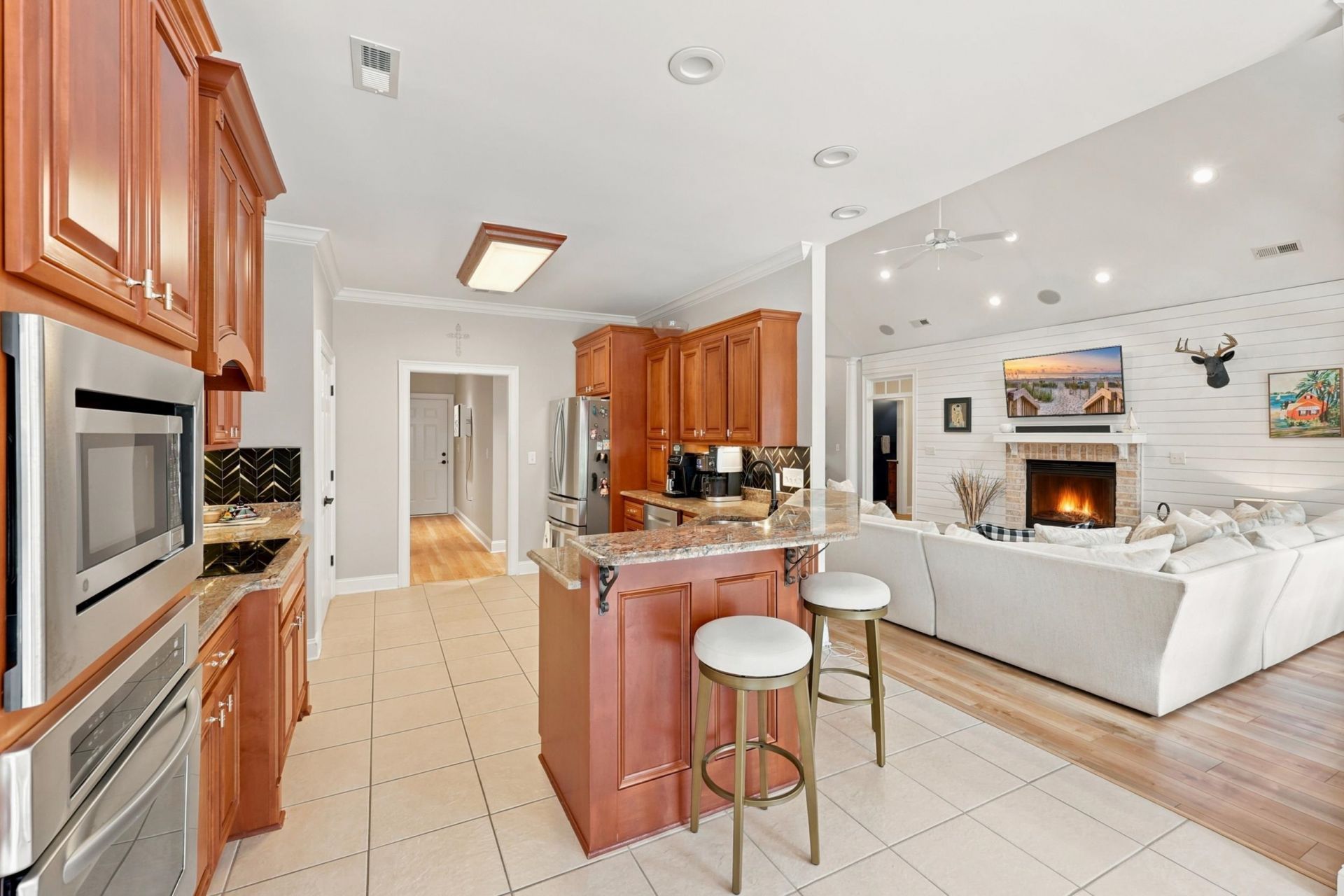 25 Stonington Dr. Photo 17