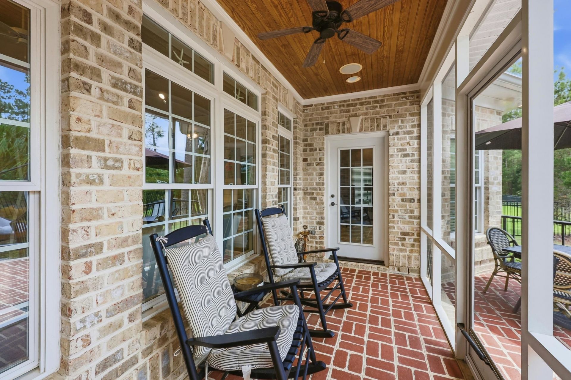 25 Stonington Dr. Photo 41