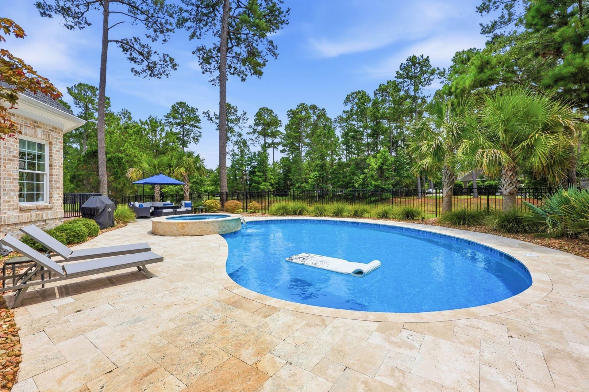25 Stonington Dr. Photo 45