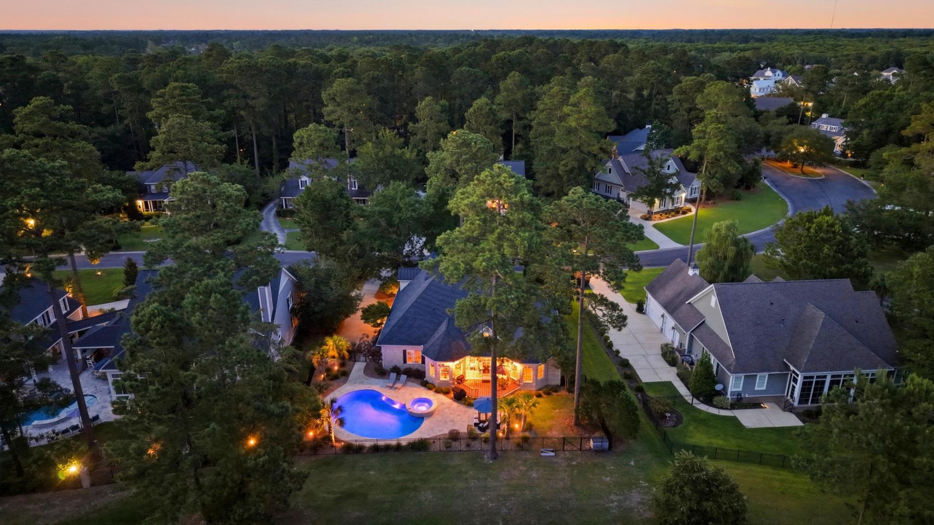 25 Stonington Dr. Photo 62