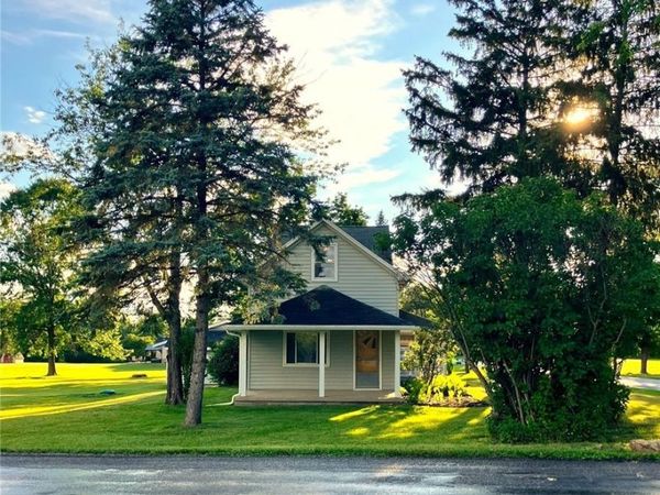 1517 W Garfield Road , Columbiana, OH 44408