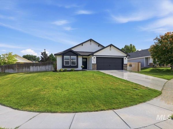 4340 E Elk River St, Nampa, ID 83686