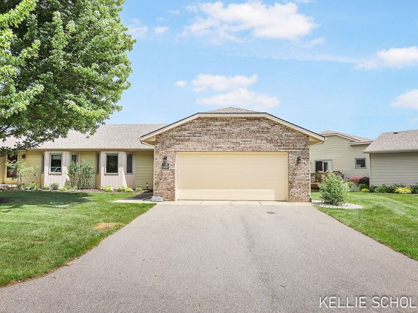11386 Ripple Drive, Allendale, MI 49401