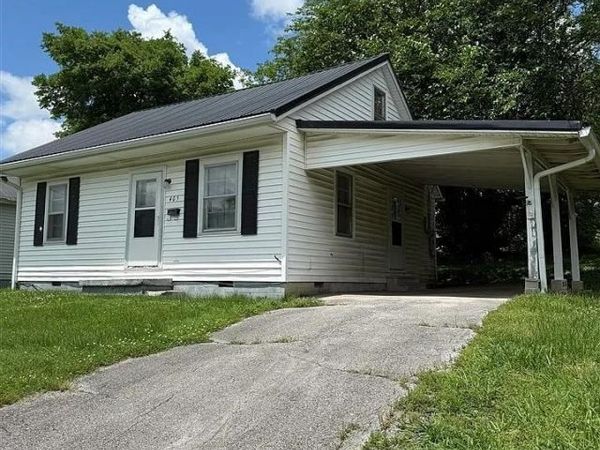 405 W Locust Street , Scottsville, KY 42164