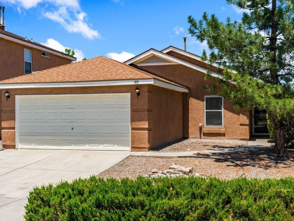 7419 Cripple Creek Road NW, Albuquerque, NM 87114