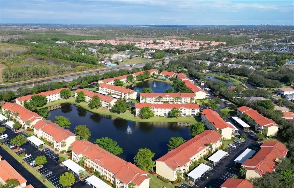 8298 Key Royal Ln, Unit 424, Naples, FL 34119 Photo