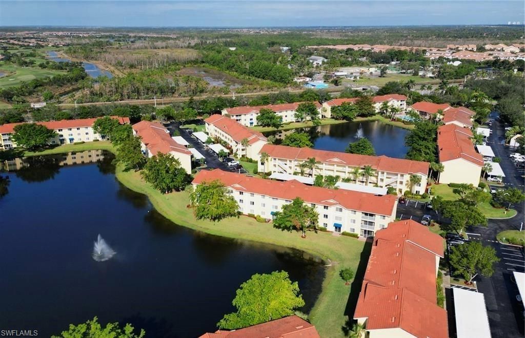 8298 Key Royal Ln, Unit 424, Naples, FL 34119 Photo