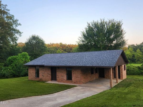 2117 Percy Davis Road, Bolton, MS 39041