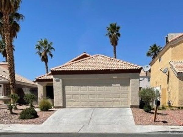 1429 Lilac Breeze Circle , Las Vegas, NV 89108