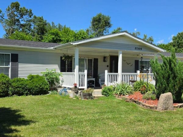 27305 Nelson Avenue, Elkhart, IN 46517