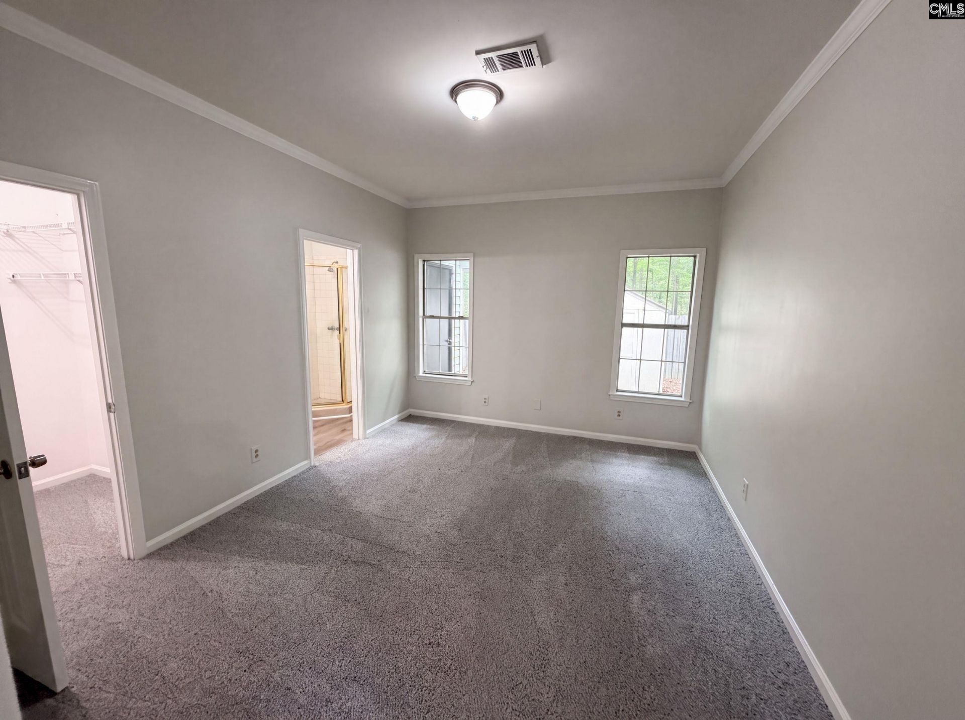 130 Fredricksburg Way Photo 10