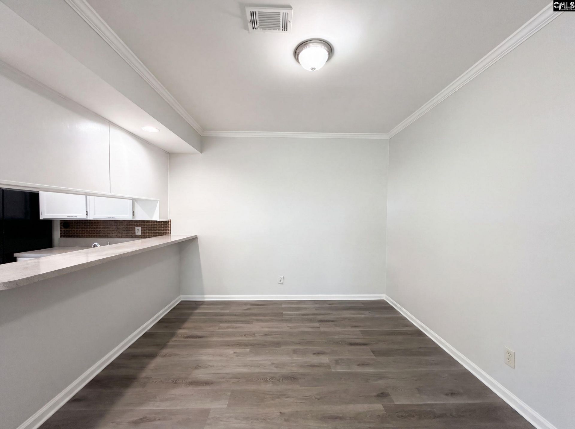 130 Fredricksburg Way Photo 6