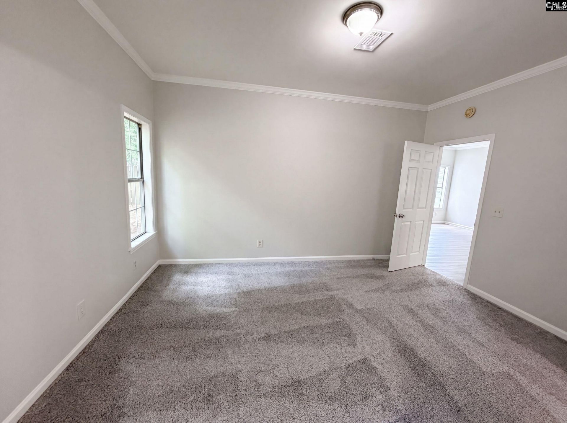 130 Fredricksburg Way Photo 9