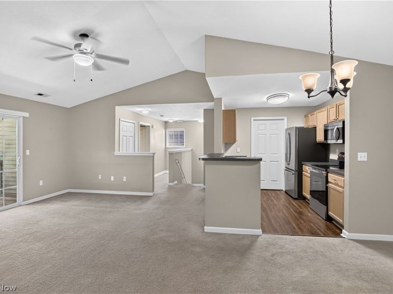 3324 Lenox Village Drive, Unit 222, Fairlawn, OH 44333 Photo 10