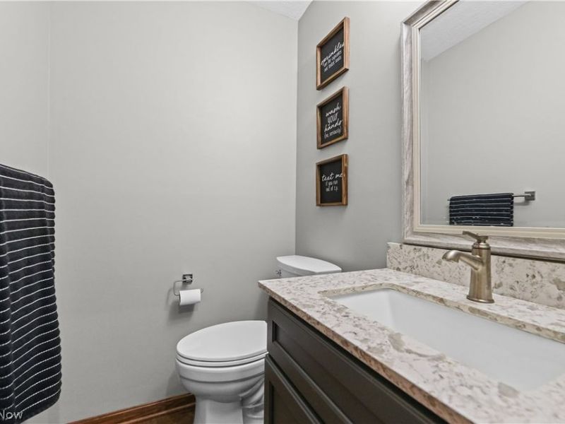 2732 Georgeanna Drive, Green, OH 44685 Photo 17