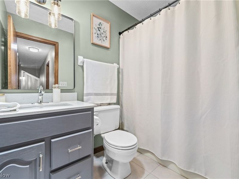 2732 Georgeanna Drive, Green, OH 44685 Photo 28