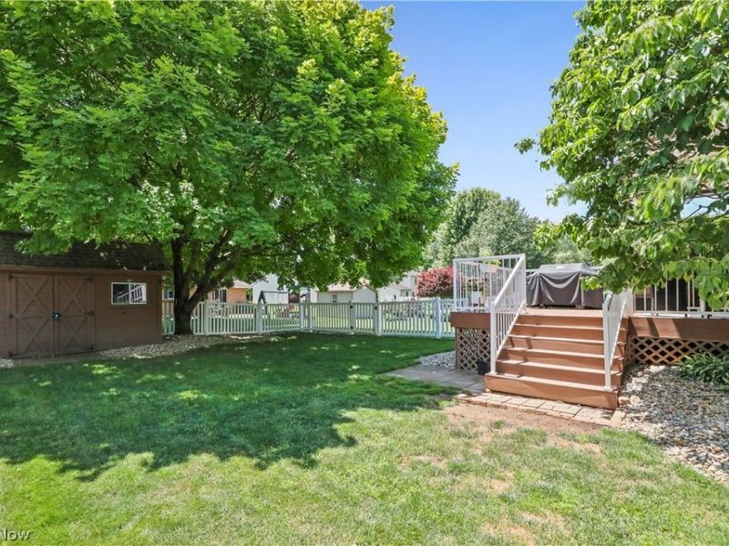 2732 Georgeanna Drive, Green, OH 44685 Photo 36