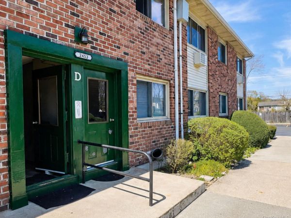 2453 D Union Boulevard , Unit 4A, Islip, NY 11751