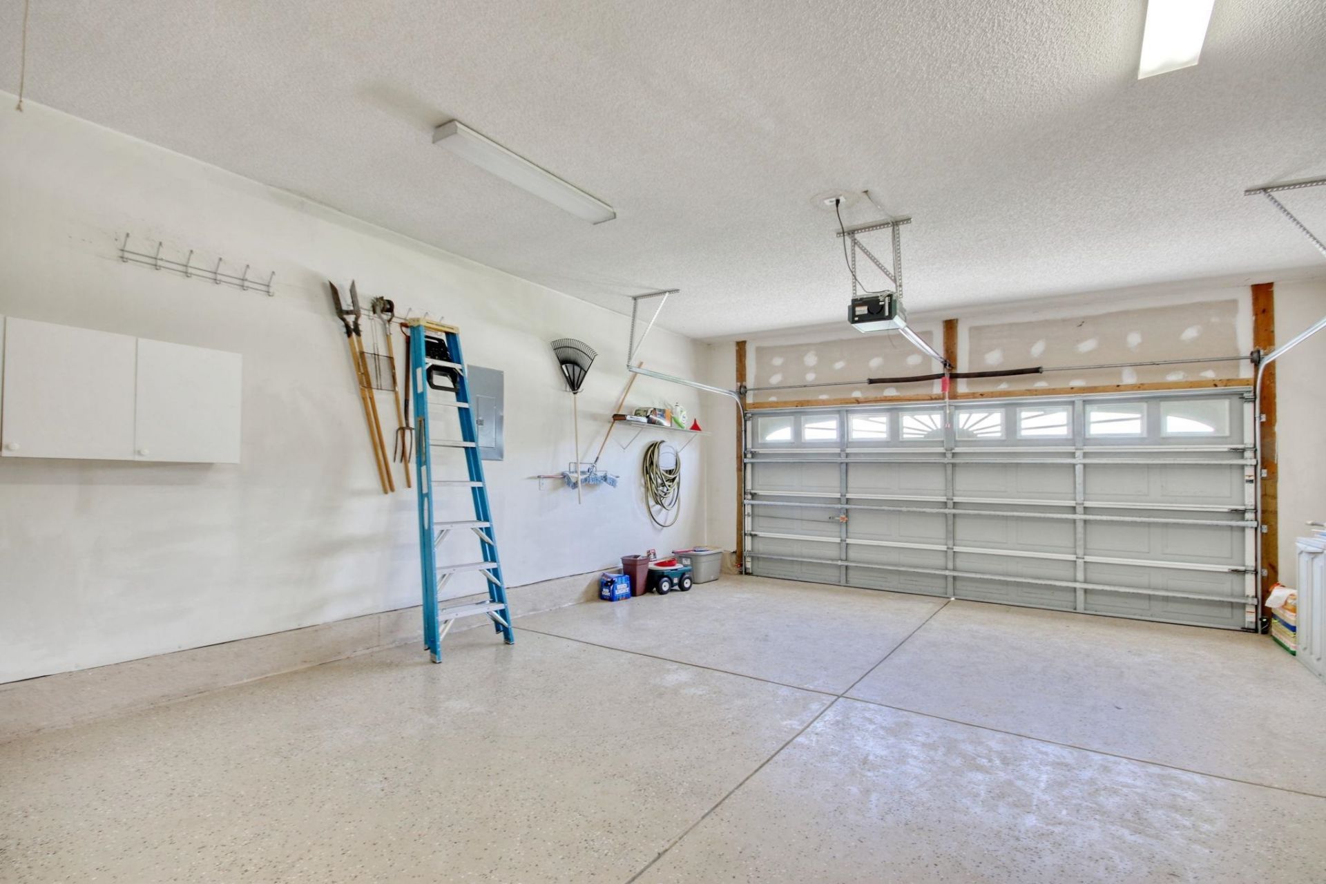 6705 Oakmere Ct.  Photo 12