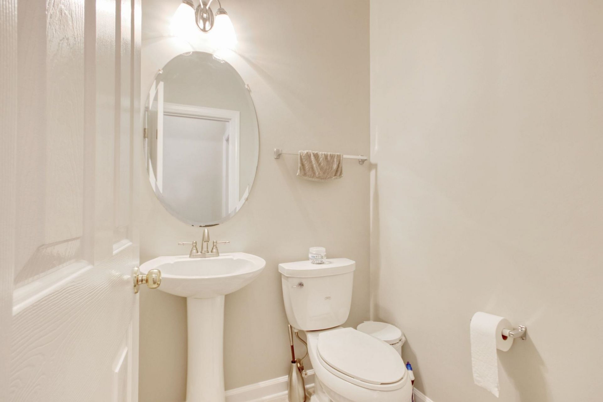 6705 Oakmere Ct.  Photo 13