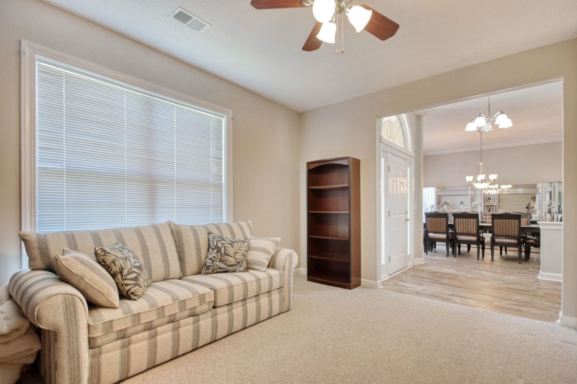 6705 Oakmere Ct.  Photo 6