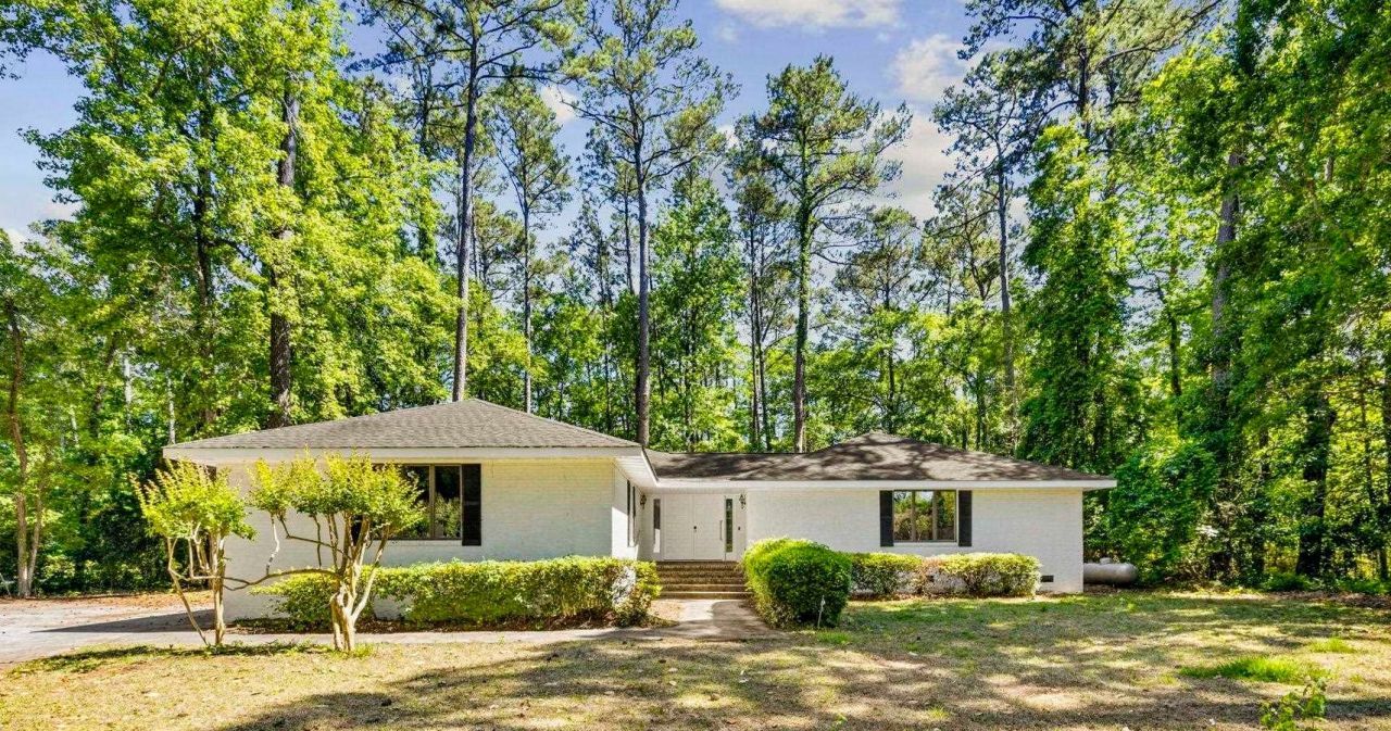 54 Bayberry Ln., Myrtle Beach, SC 29572 Main Photo