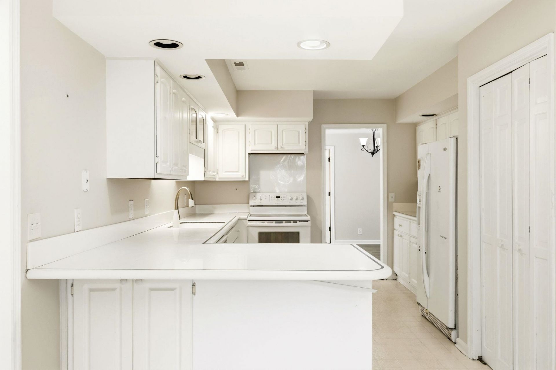 54 Bayberry Ln. Photo 14