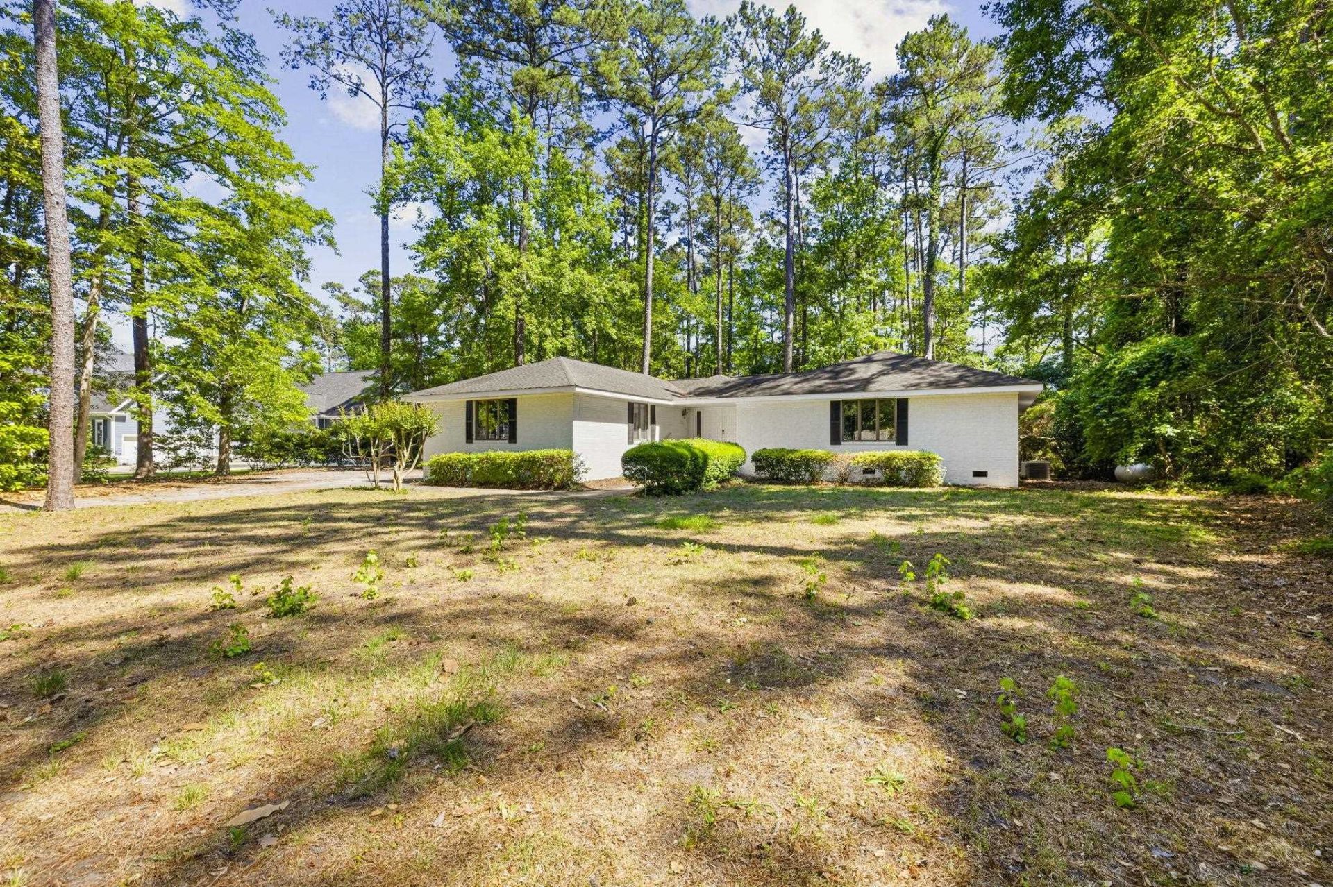 54 Bayberry Ln. Photo 2