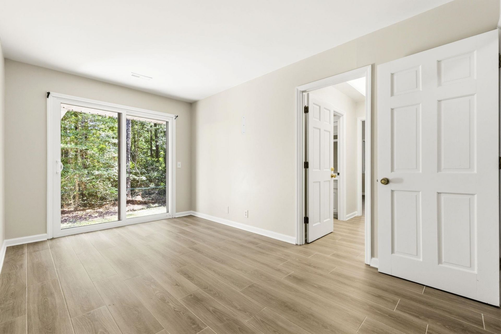 54 Bayberry Ln. Photo 28