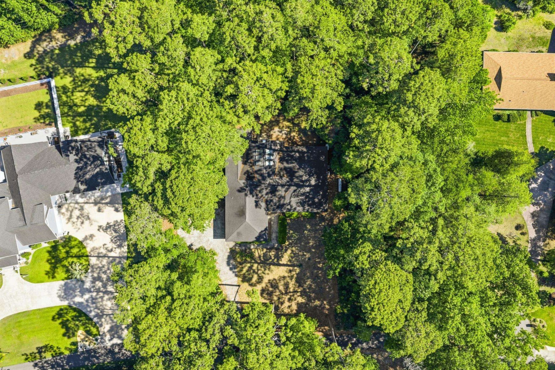 54 Bayberry Ln. Photo 33