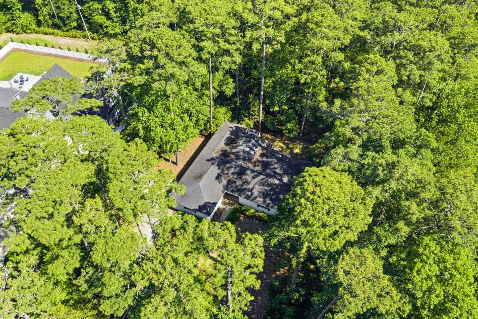 54 Bayberry Ln. Photo 34
