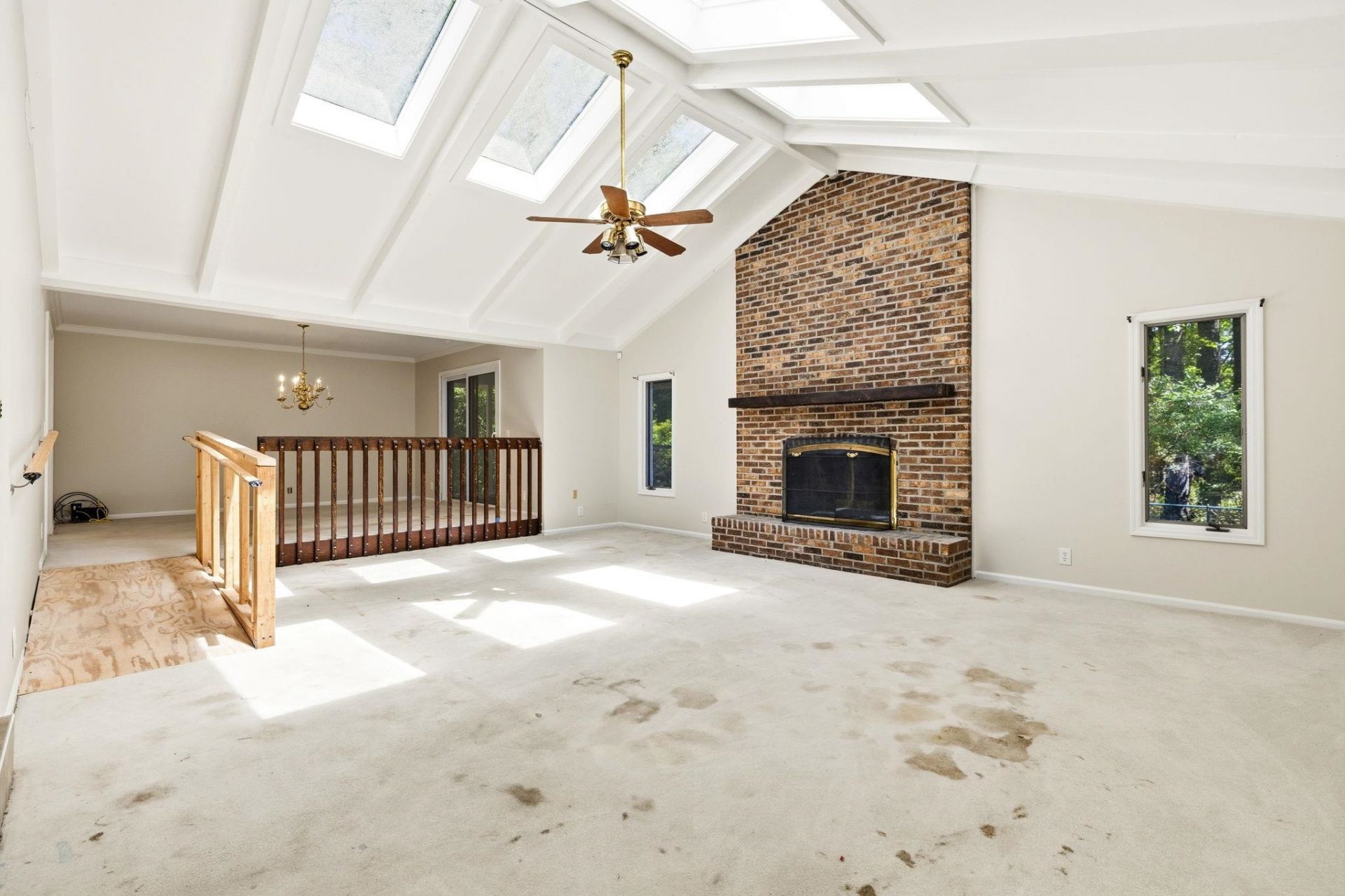 54 Bayberry Ln. Photo 7