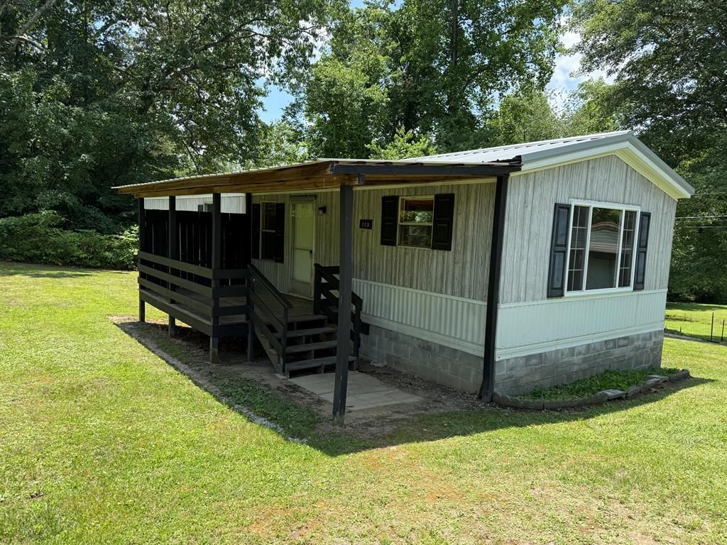 119 Clayborn Ave, Jamestown, TN 38556 Main Photo