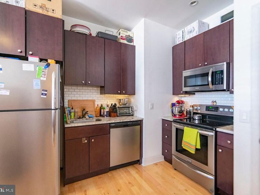 427 Monroe Street , Unit 404, Philadelphia, PA 19147 Main Photo