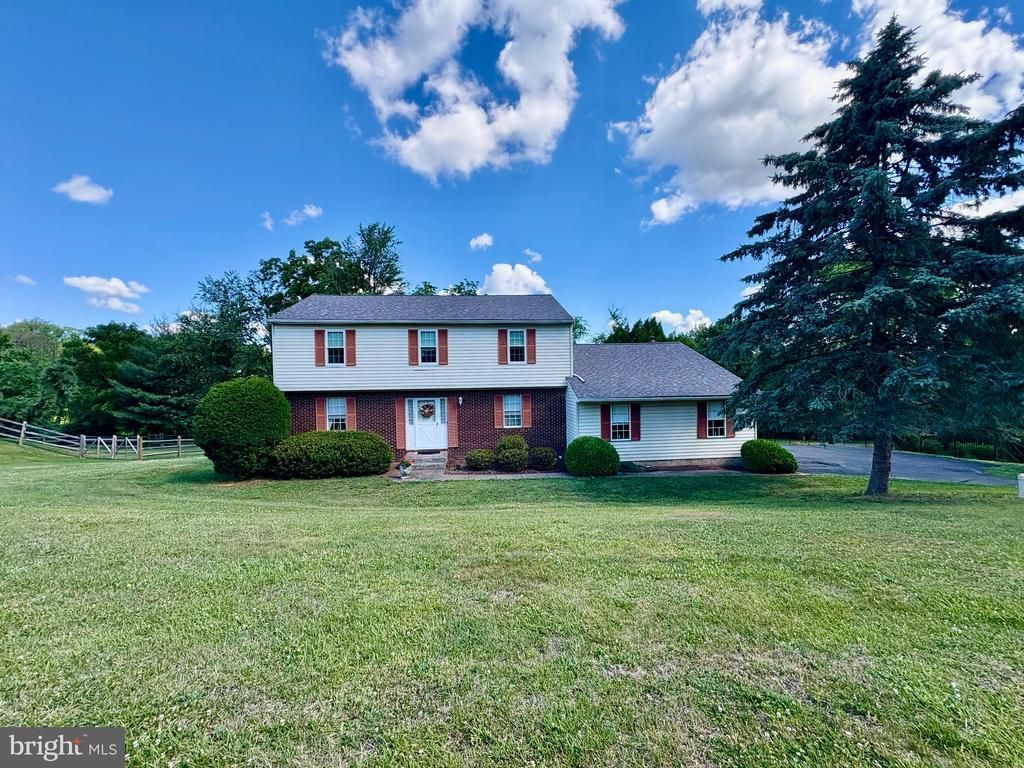 5705 BEL AIR DRIVE , COOPERSBURG, PA 18036