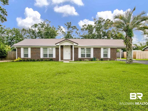 413 W Palm Avenue, Foley, AL 36535