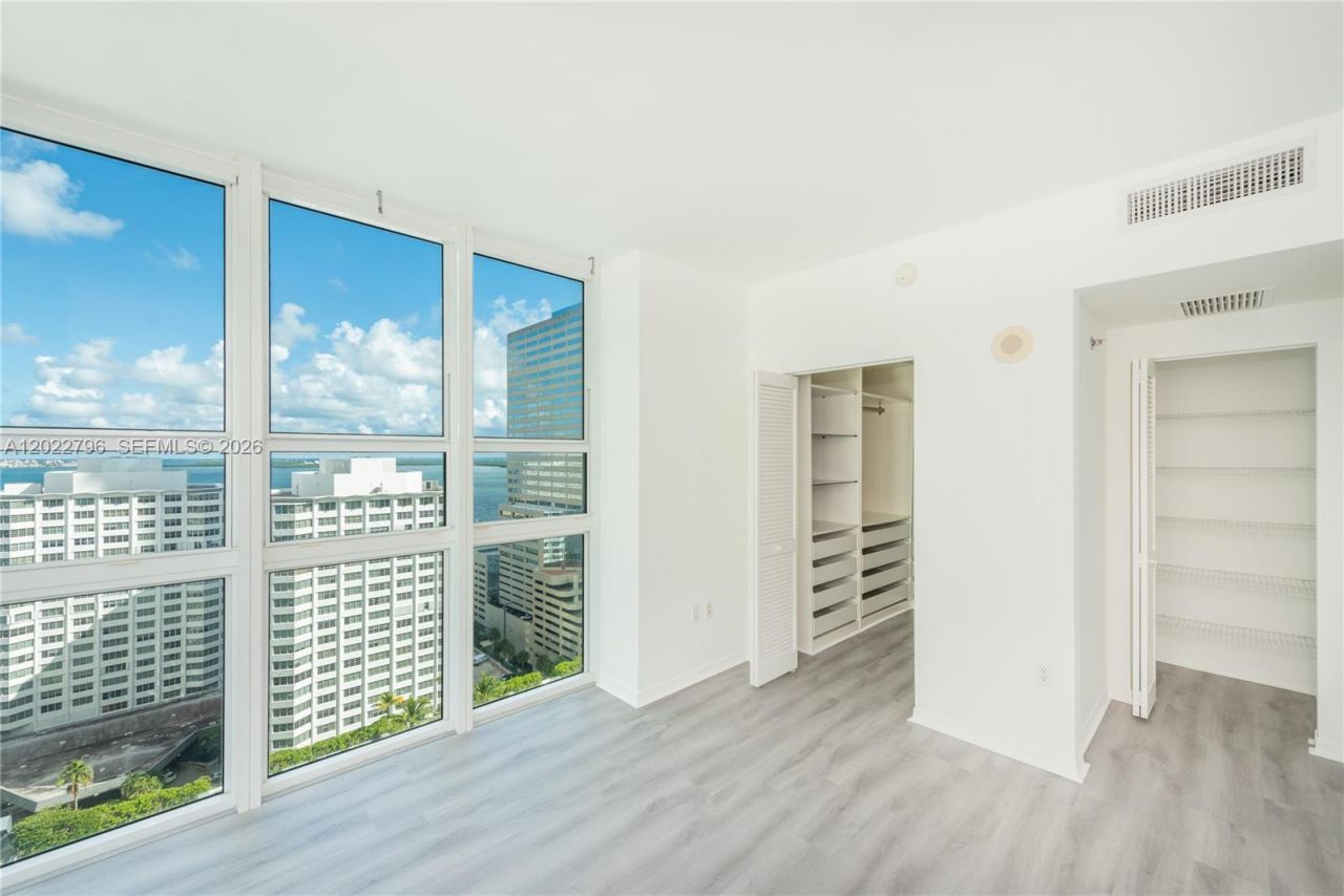 951 Brickell Ave , Unit 2100, Miami, FL 33131 Photo