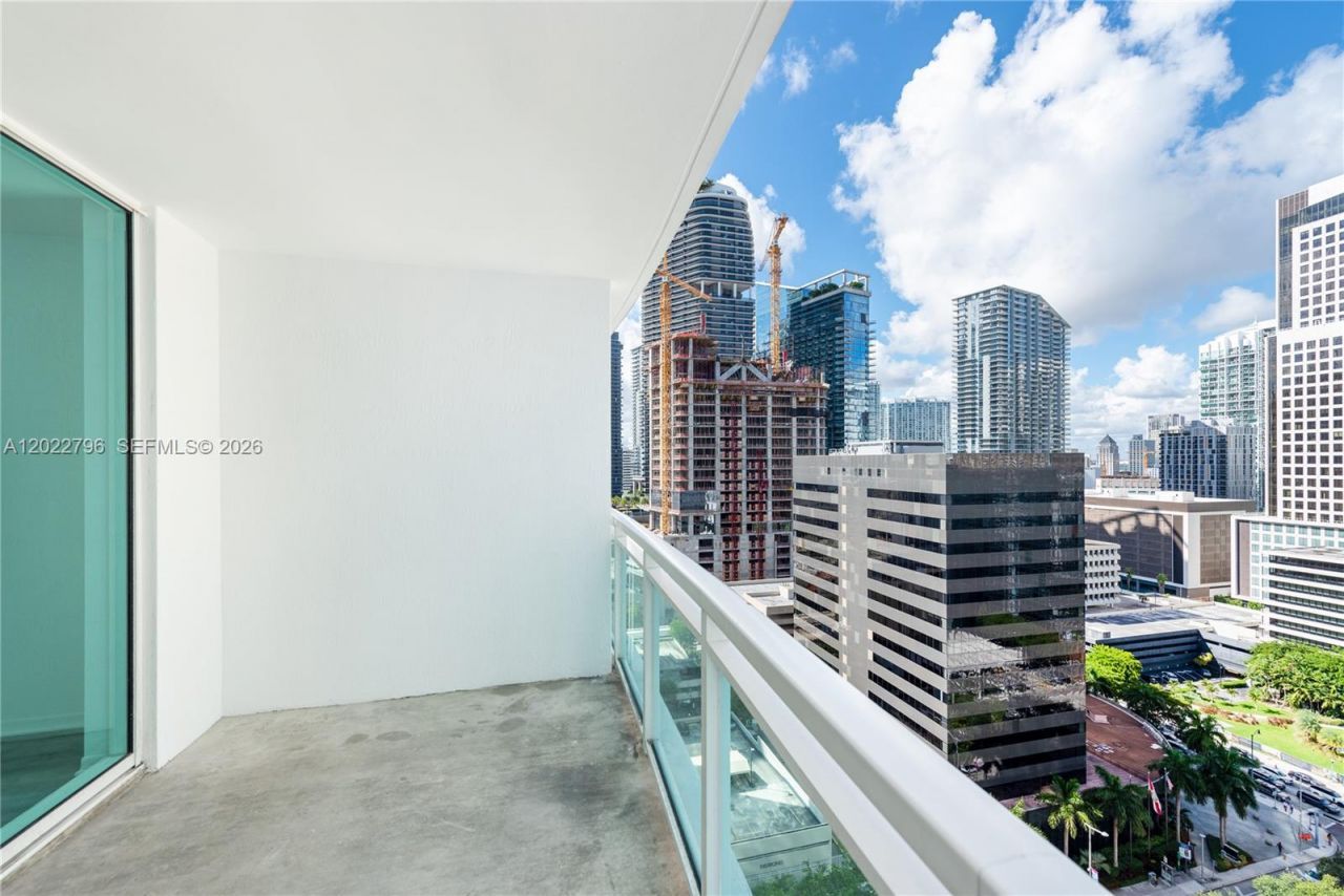 951 Brickell Ave , Unit 2100, Miami, FL 33131 Photo