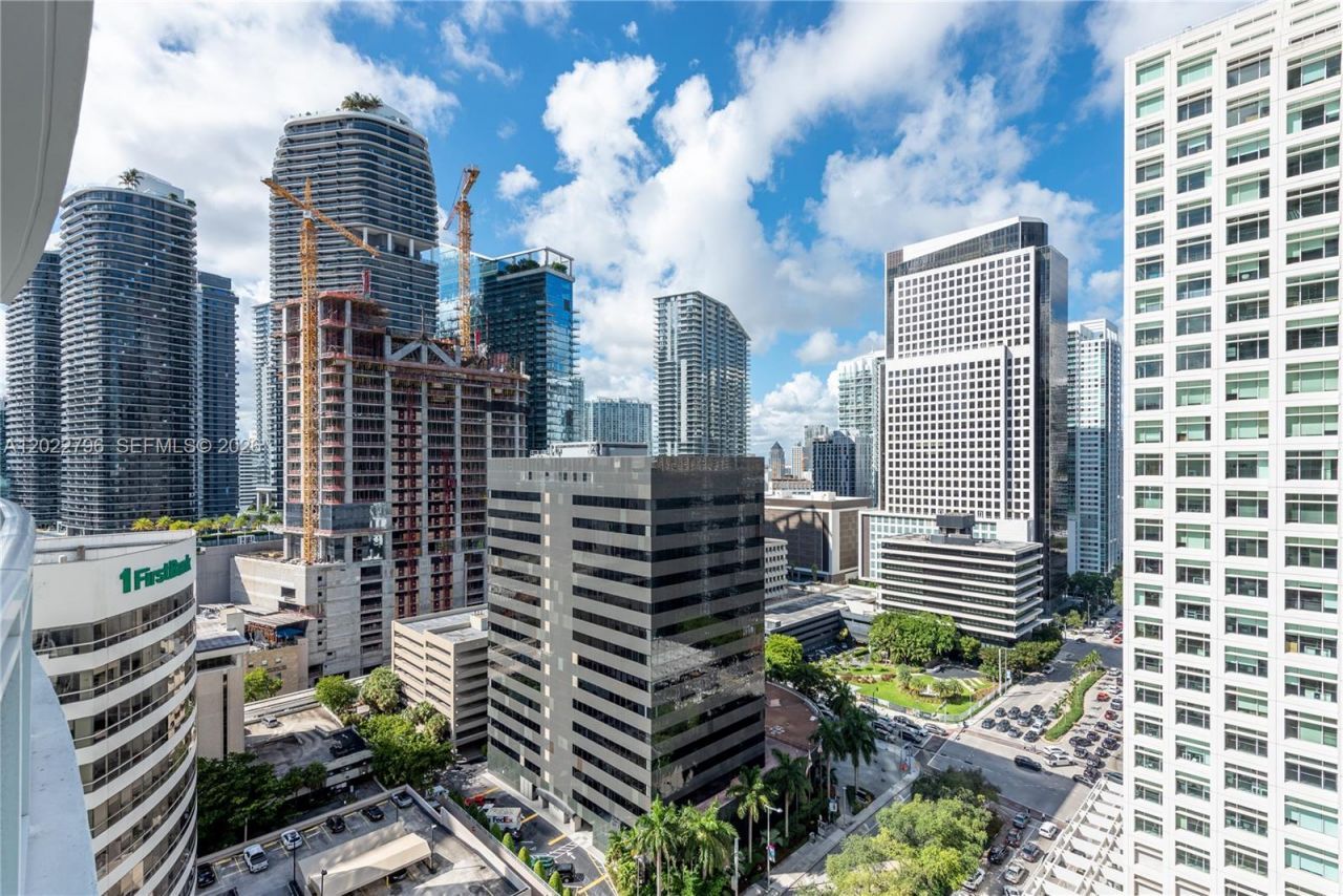 951 Brickell Ave , Unit 2100, Miami, FL 33131 Photo