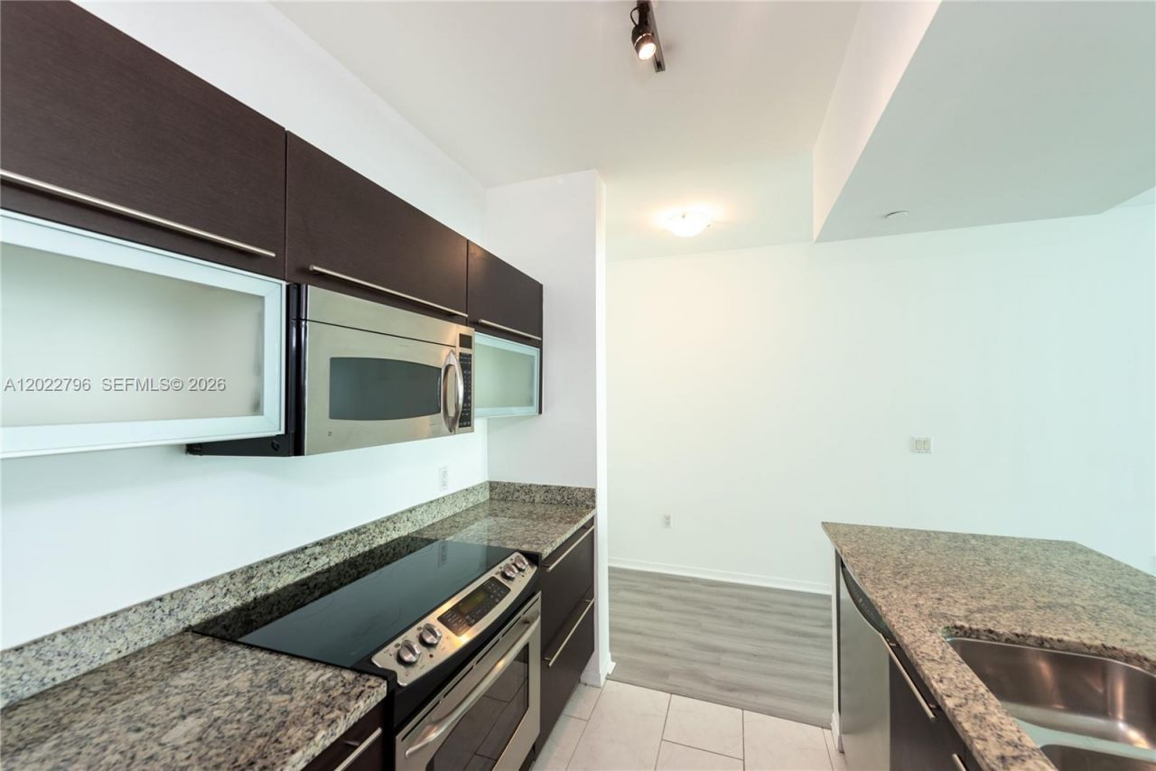 951 Brickell Ave , Unit 2100, Miami, FL 33131 Photo