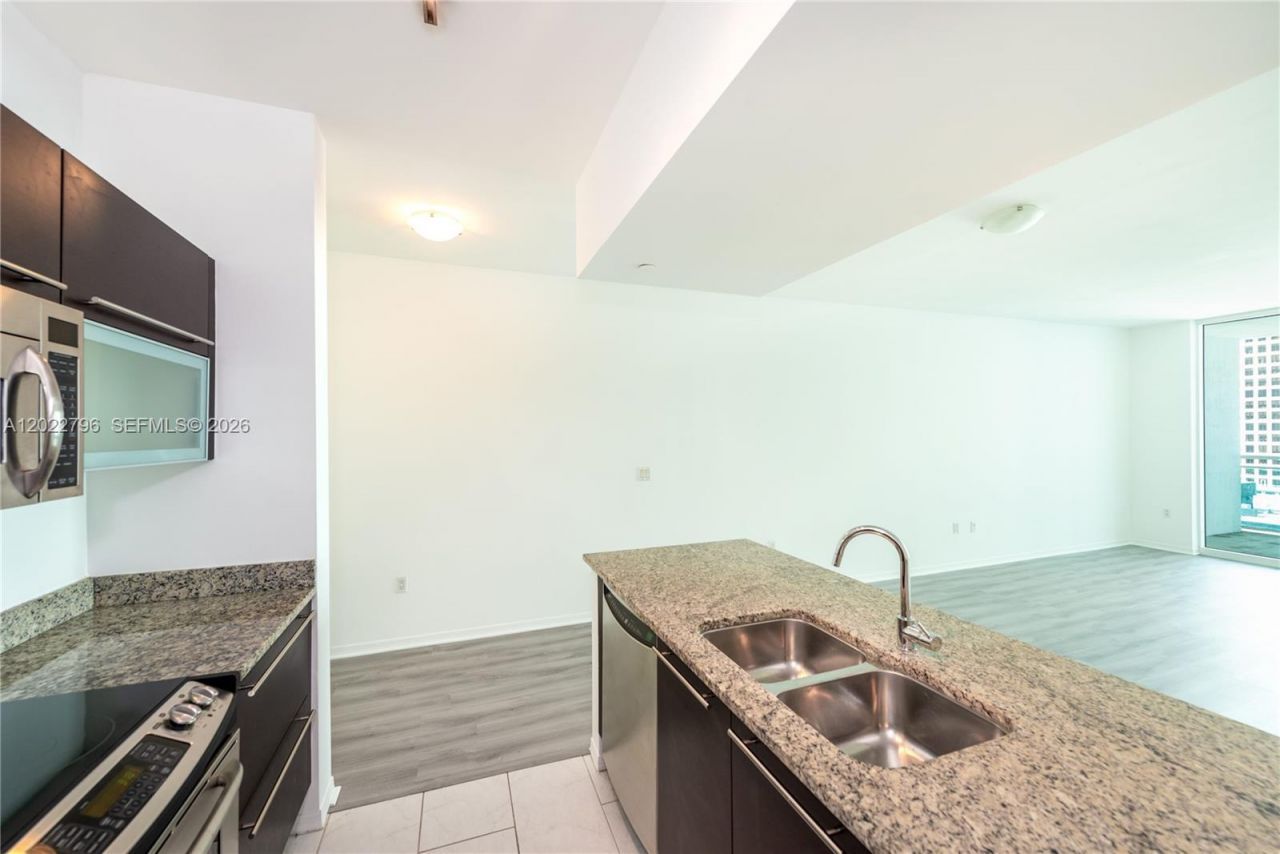 951 Brickell Ave , Unit 2100, Miami, FL 33131 Photo