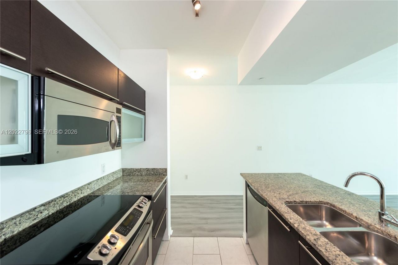 951 Brickell Ave , Unit 2100, Miami, FL 33131 Photo