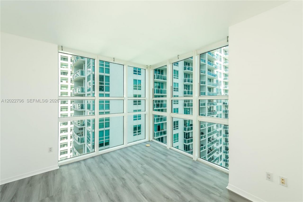951 Brickell Ave , Unit 2100, Miami, FL 33131 Photo
