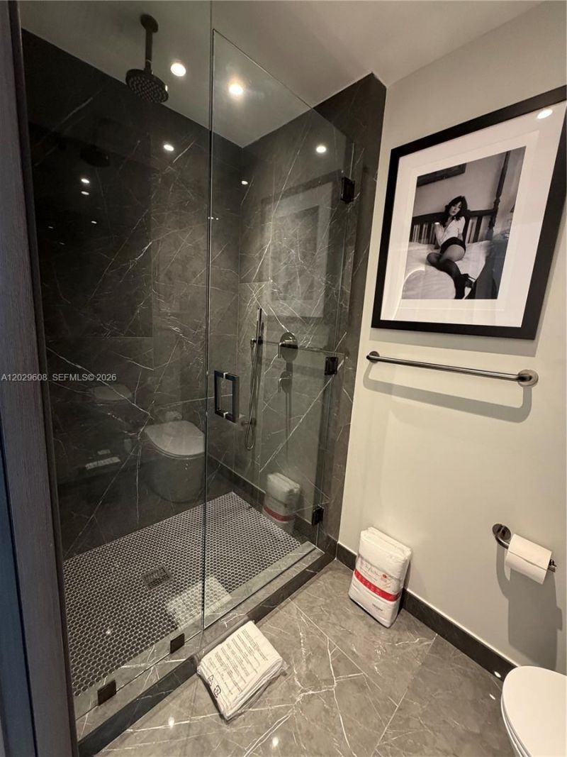 20 NE 11th St , Unit 3306B, Miami, FL 33132 Photo
