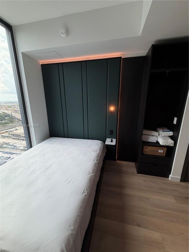 20 NE 11th St , Unit 3306B, Miami, FL 33132 Photo