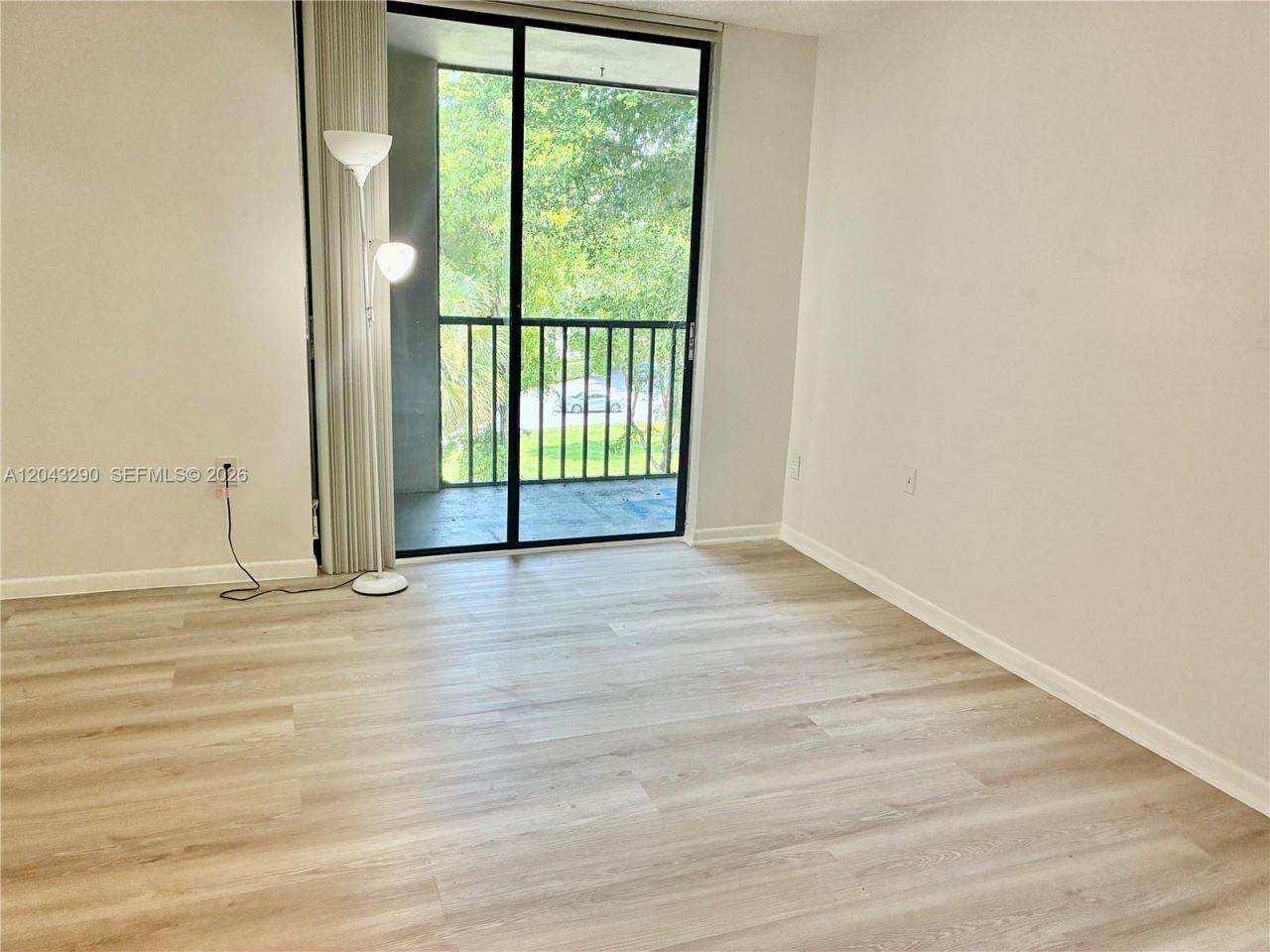 8420 SW 133rd Ave Rd, Unit 422, Miami, FL 33183 Photo