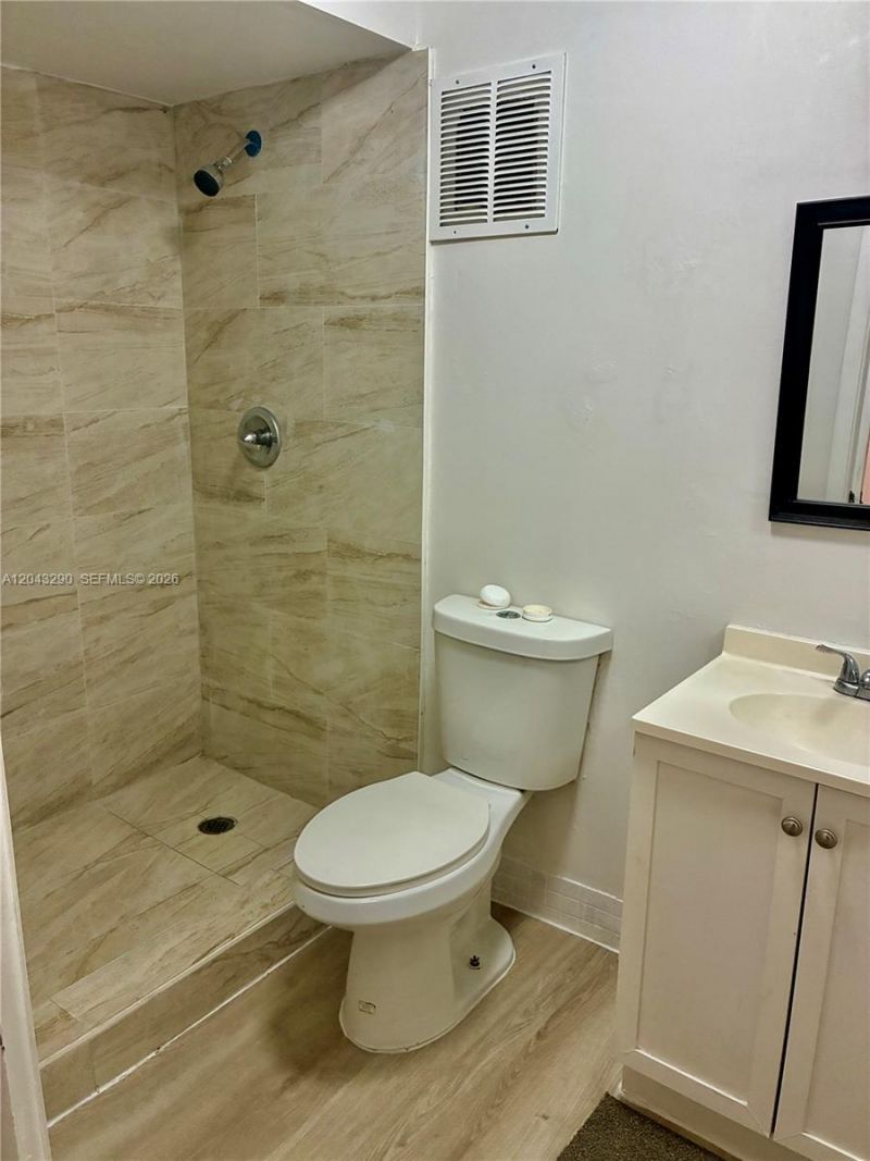 8420 SW 133rd Ave Rd, Unit 422, Miami, FL 33183 Photo