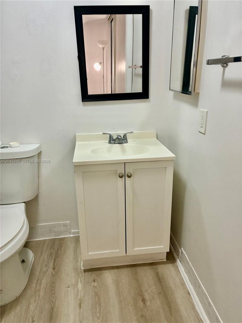 8420 SW 133rd Ave Rd, Unit 422, Miami, FL 33183 Photo