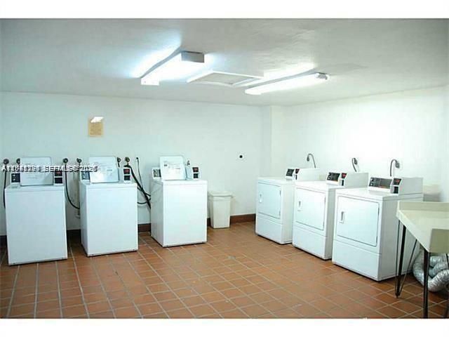 8420 SW 133rd Ave Rd, Unit 422, Miami, FL 33183 Photo