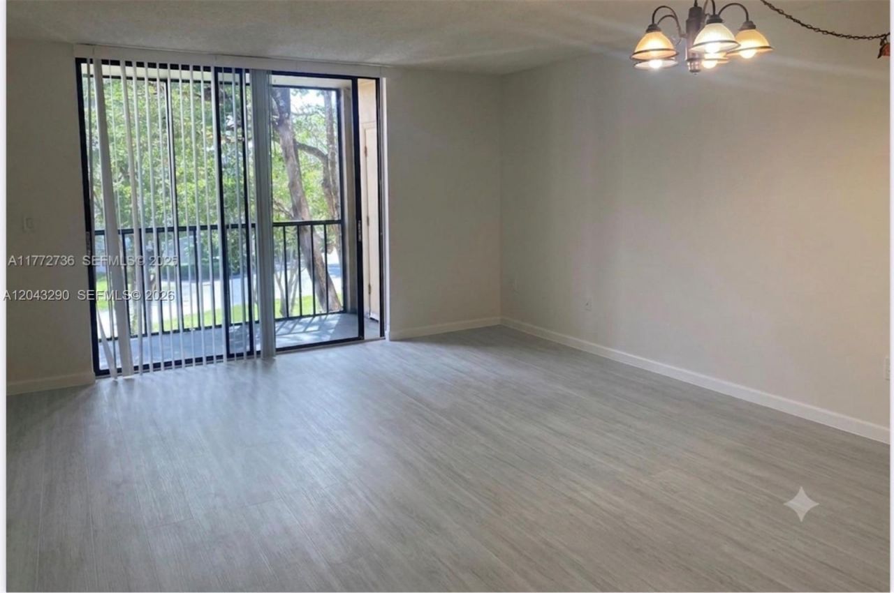 8420 SW 133rd Ave Rd, Unit 422, Miami, FL 33183 Photo